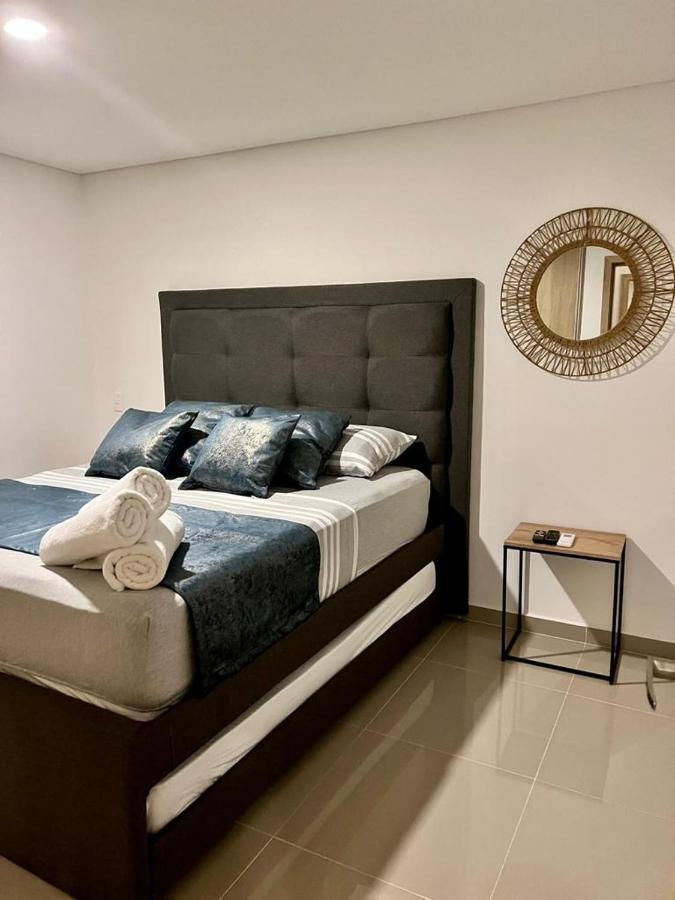 Apartamentos Cartagena Marbella Suite Exterior photo