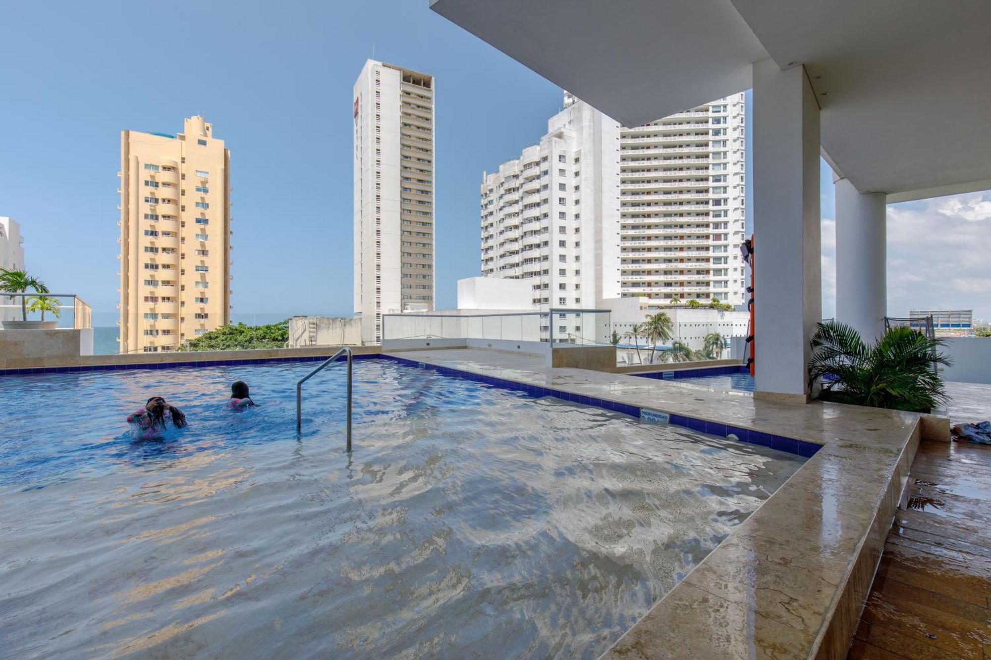 Apartamentos Cartagena Marbella Suite Exterior photo